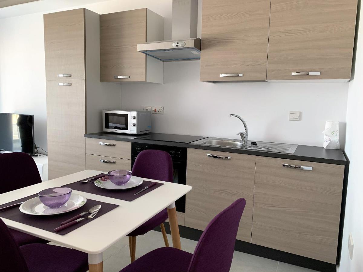 Fl12 Apartment เซนต์พอลส์เบย์ ภายนอก รูปภาพ